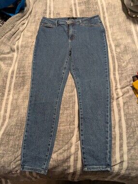 Judy Blue Skinny Jeans 15/32 Womens